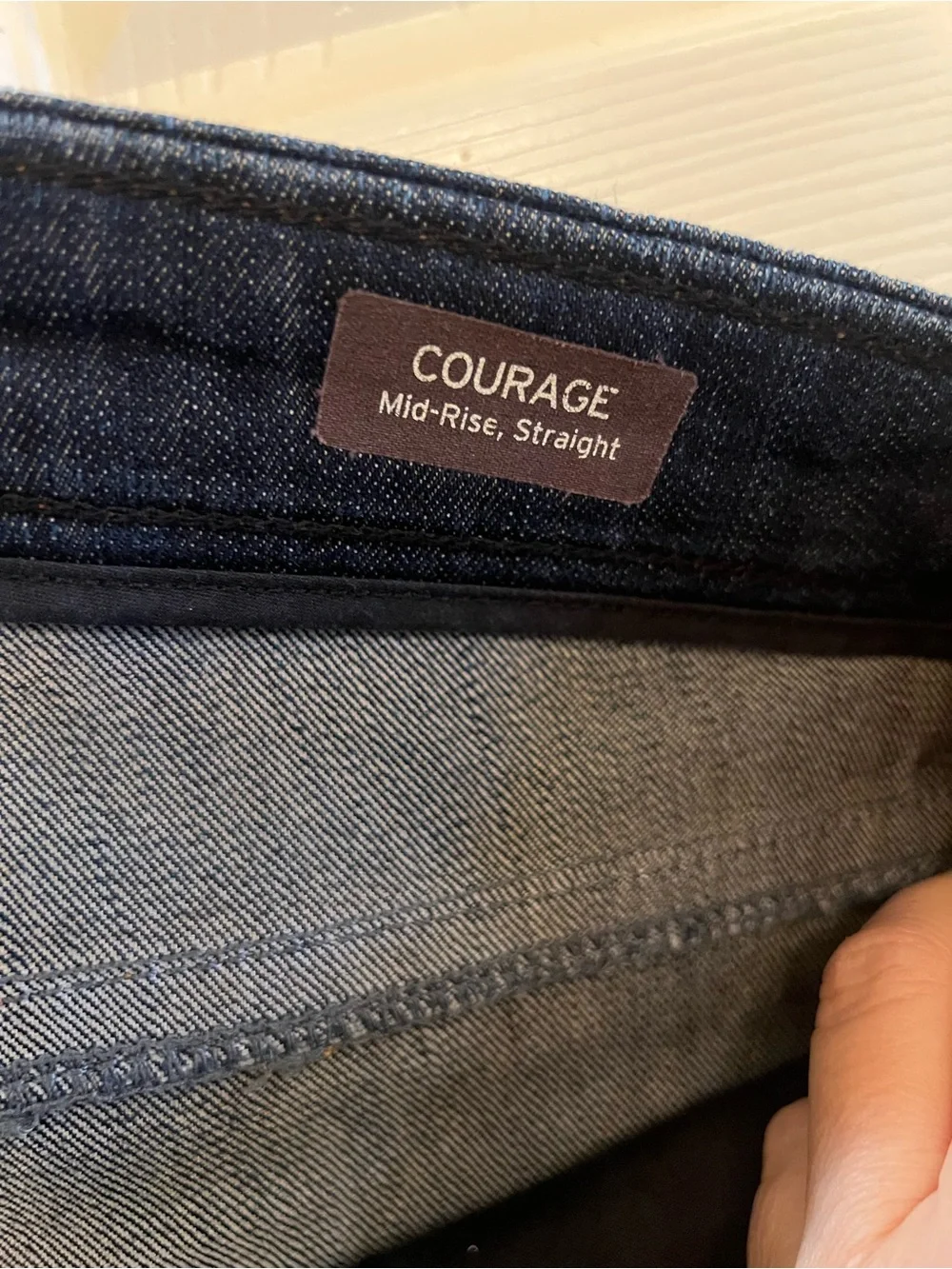 Classic Straight Men’s Jeans in Dark Blue Wash